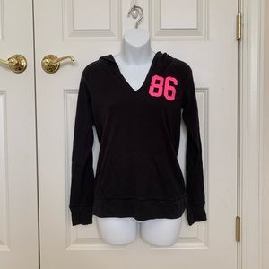 VS PINK pullover